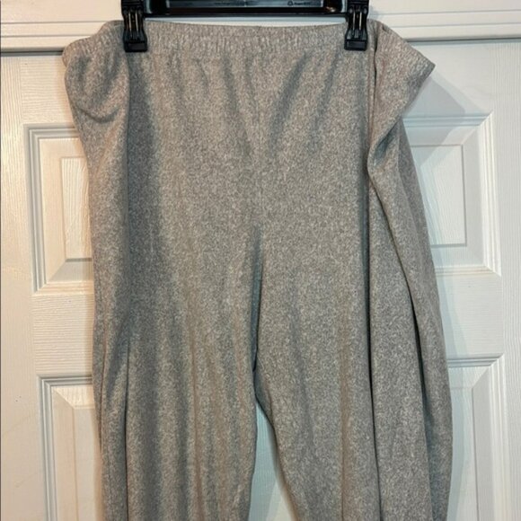 Cozy Gray Fleece Pajama Lounge Pants - Picture 1 of 5